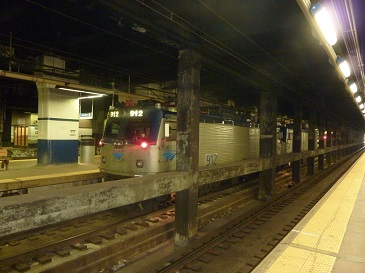 train-01